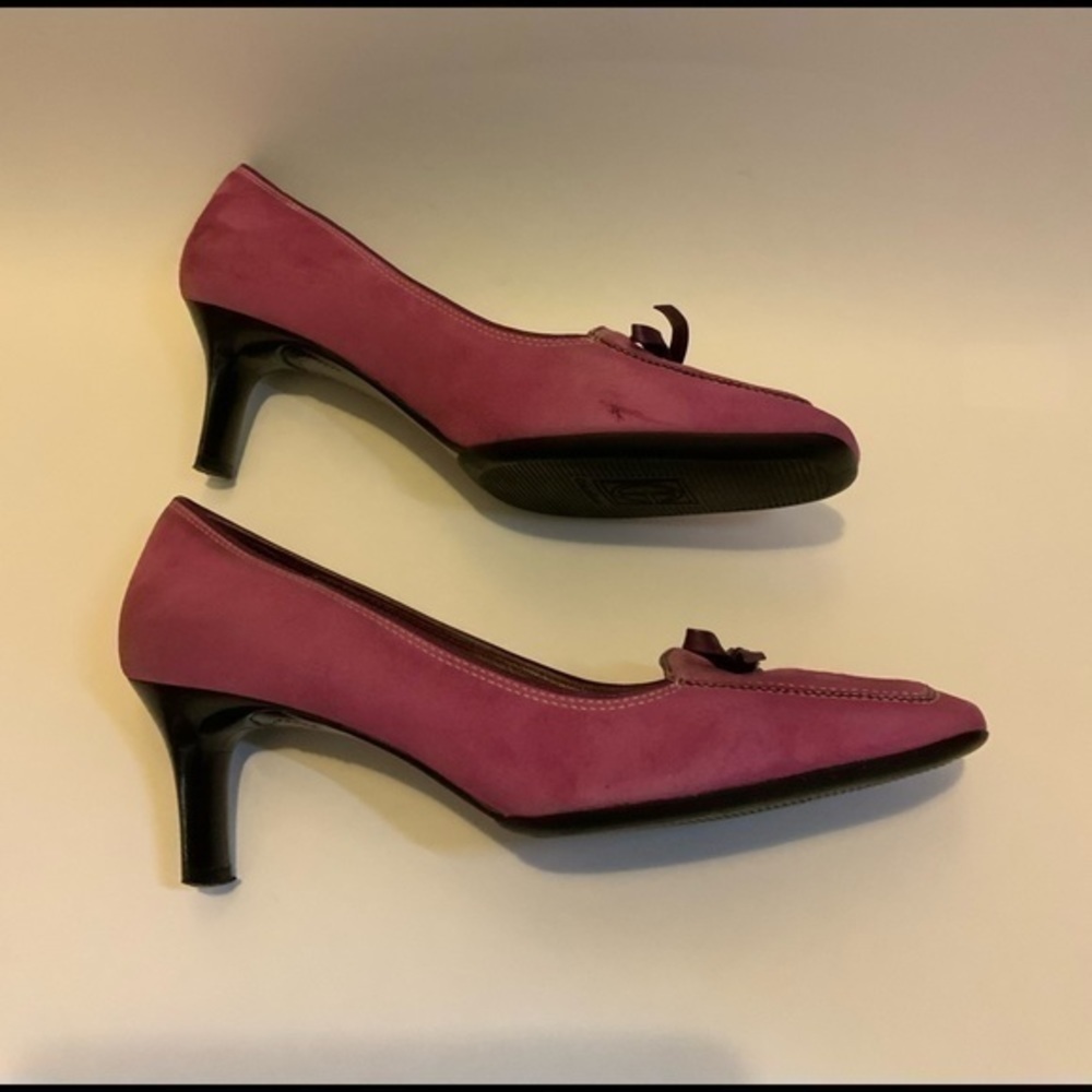 Cole Haan Suede Pumps - Picture 5 of 8